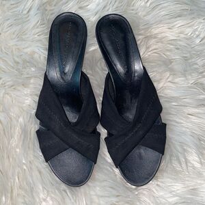 Donald J Pliner Black 2” Heel Stretchy Cross Strap Sandals